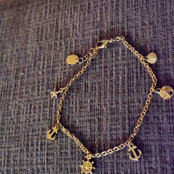💝 4/$25💝 Necklace w/cross-heart-anchor pendant and goldtone sea-themed anklet - Picture 3 of 3